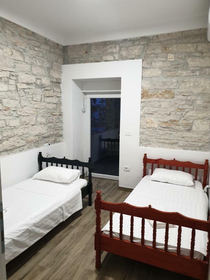 PUY Apartment Damir מראה חיצוני תמונה